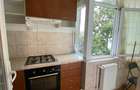 Apartament cu 3 camere decomandat în Cornișa - 10