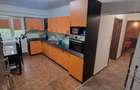 Apartament cu 3 camere decomandat în Poarta 6 - 7