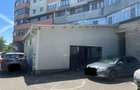 Spatiu comercial/birouri 180mp de inchiriat - parter bloc B8, Bd. Petrochimistilor - 1