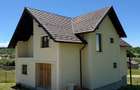 Casa de vanzare, 4 camere, construc?ie recenta - 11