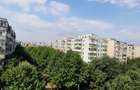 Apartament cu 3 camere semidecomandat în Colentina - 1