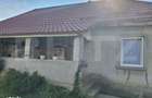 Casa 2 camere, 52 mp, teren 2590 mp, zona Caraseu - 2