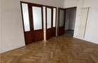 Apartament cu 3 camere semidecomandat în Calea Călărașilor - 13
