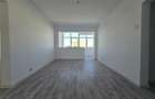 Apartament cu 2 camere semidecomandat în Podu Roș - 6