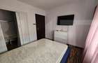 Apartament cu 3 camere decomandat în Girocului - 8