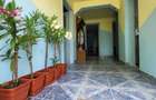 Casa cu 3 camere in One?ti - 4