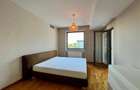 Apartament cu 3 camere semidecomandat în Dorobanți - 1
