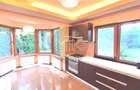 Casă individuală cu 10 camere cu Canalizare în Iancu Nicolae - 11