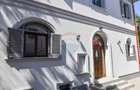 Eleganta arhitecturala si rafinament contemporan in zona Cotroceni - 4