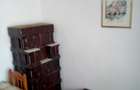 Vand apartament doua camere decomandat etaj 1