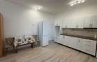 Apartament cu 3 camere decomandat în Central - 1