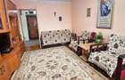 Apartament 2 camere, etaj 1, stradal, bloc lini?tit Micro 40 - 12