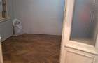 Casă cu 4 camere cu Teren 100 Mp în Moșilor - 2