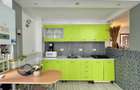 Apartament cu 3 camere aproape de plaja- ideal pentru locuit sau inves - 2