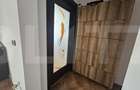 Apartament cu 3 camere semidecomandat în Girocului - 16