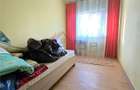 Dacia - statia Columnei, 3 camere decomandat cu geam la baie, liber - 5