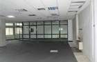 Spațiu comercial, de 1,825 mp, în Central - 5