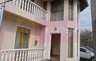 Casa de vanzare cu 3 camere in Poiana Campina - 2