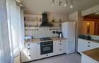 Apartament cu 4 camere decomandat în Central - 3