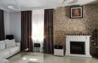 Apartament cu 3 camere decomandat în Central - 3