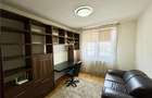 Apartament cu 3 camere decomandate, 2 bai, Zona centrala