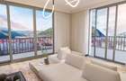 Apartament cu 5 camere decomandat în Răcădău - 4