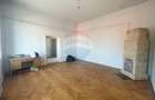 Casă individuală cu 3 camere cu Canalizare în Central - 5