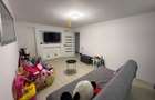 Apartament cu 3 camere decomandat în Rovine - 2
