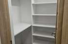 Apartament cu 3 camere în București - 4
