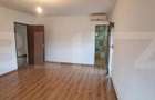 Apartament cu 3 camere decomandat în Bucium - 6