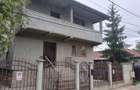 Casă individuală cu 8 camere cu Canalizare în Granit - 3