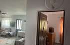 Casă cu 7 camere cu Teren 1336 Mp în Central - 15