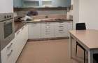 Apartament 2 camere lsaran- peste drum de Coresi Mall  - 5
