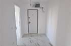 Apartament cu 3 camere semidecomandat în 1 Decembrie 1918 - 18