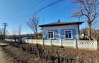Casă cu 5 camere în Spătărei - 9