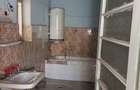 Casă cu 7 camere cu Teren 1428 Mp în Iablanița - 6