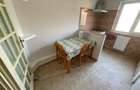 Apartament cu 3 camere decomandat în Girocului - 9