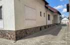 Casa NOUA 6 camere 7 bai teren 1.300 mp ,panouri foto-voltaice Orlat - 10