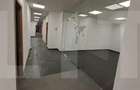 Spațiu comercial, de 873 mp, în Central - 8
