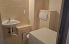 Apartament 3 camere Intim cu centrala propie - 8