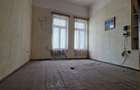 Apartament cu 5 camere decomandat în Central - 6