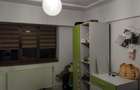 Apartament 2 camere , 60 mp se vinde impreuna cu garaj, in str. Dunarii vis-a-vis de Scoala 7 - 2