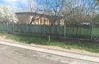 Casă cu 10 camere cu Teren 10000 Mp în Central - 4