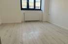 Apartament cu 3 camere RENOVAT Zona CENTRALA Etaj INTERMEDIAR - 8