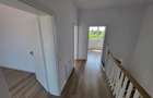 Duplex cu 4 camere decomandat cu Canalizare în Braytim - 8