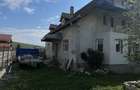 Casa 4 camere, curte mare de 900mp - 1