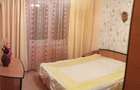 Proprietar vand apartament 3 camere - 4