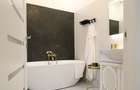 Apartament cu 4 camere decomandat în Central - 20