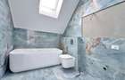 Apartament cu 3 camere decomandat în Tractorul - 7