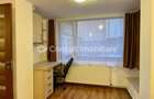Apartament cu 4 camere semidecomandat în Central - 4